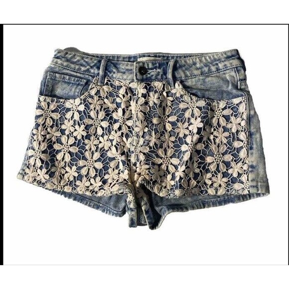 Roxy Women's Crochet floral Pink Acid Wash Overlay Denim Shorts‎ Size 7 - Picture 1 of 8